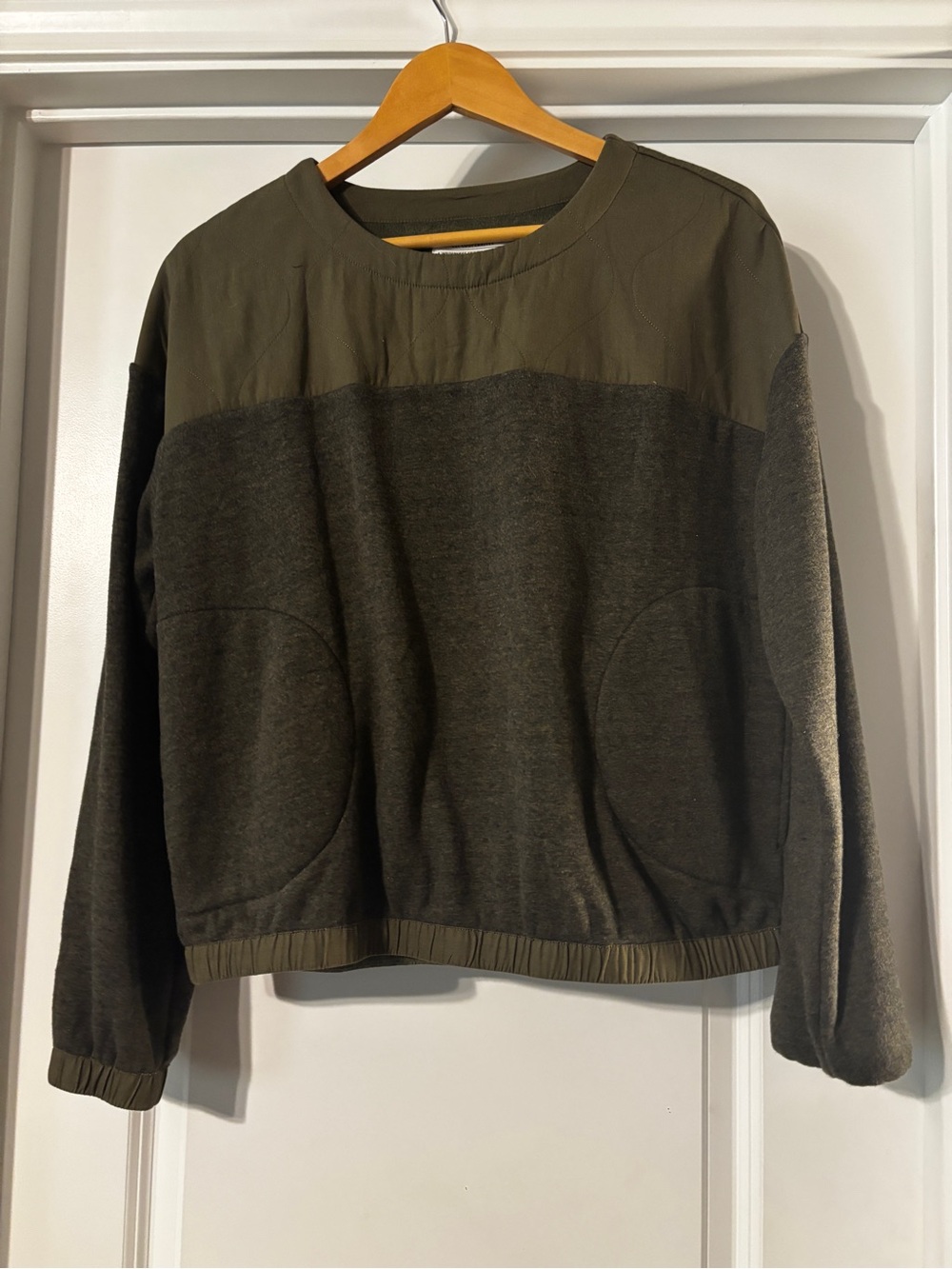 REI Women’s Olive Crewneck Sweatshirt with Quilted Yoke